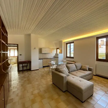 Lägenhet La Cascina Vista Lago Como