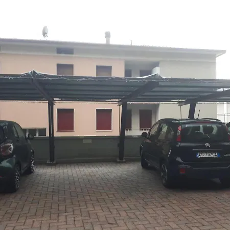 Lägenhet La Cascina Vista Lago *